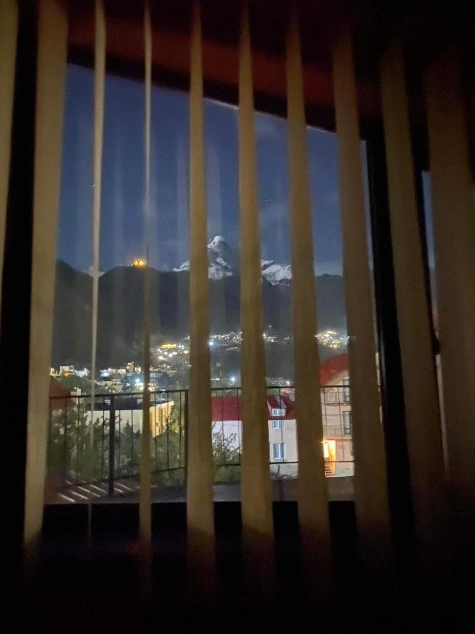 Four Season In Kazbegi Hotell Eksteriør bilde