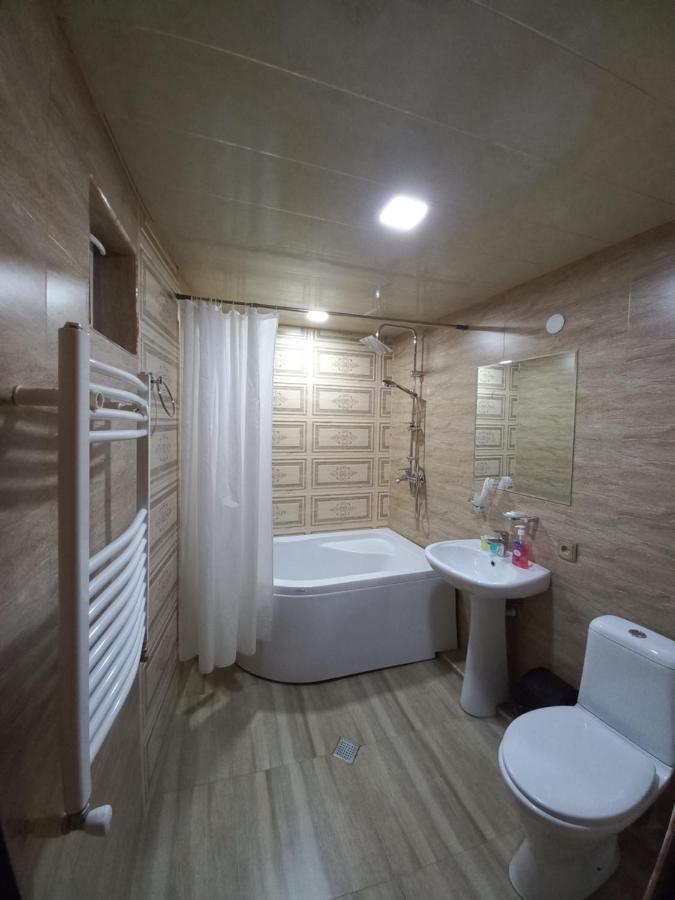 Four Season In Kazbegi Hotell Rom bilde