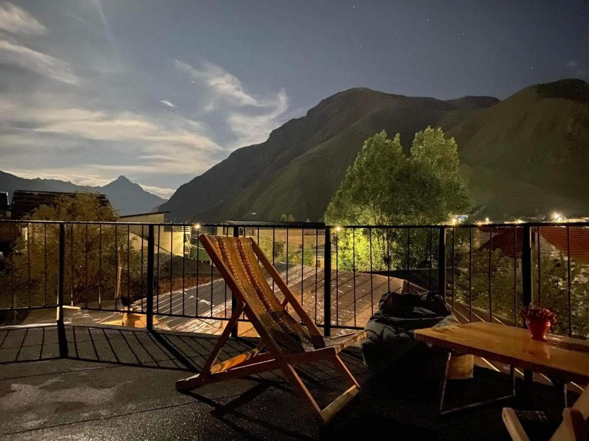 Four Season In Kazbegi Hotell Rom bilde