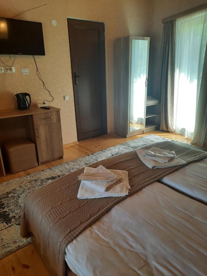 Four Season In Kazbegi Hotell Eksteriør bilde