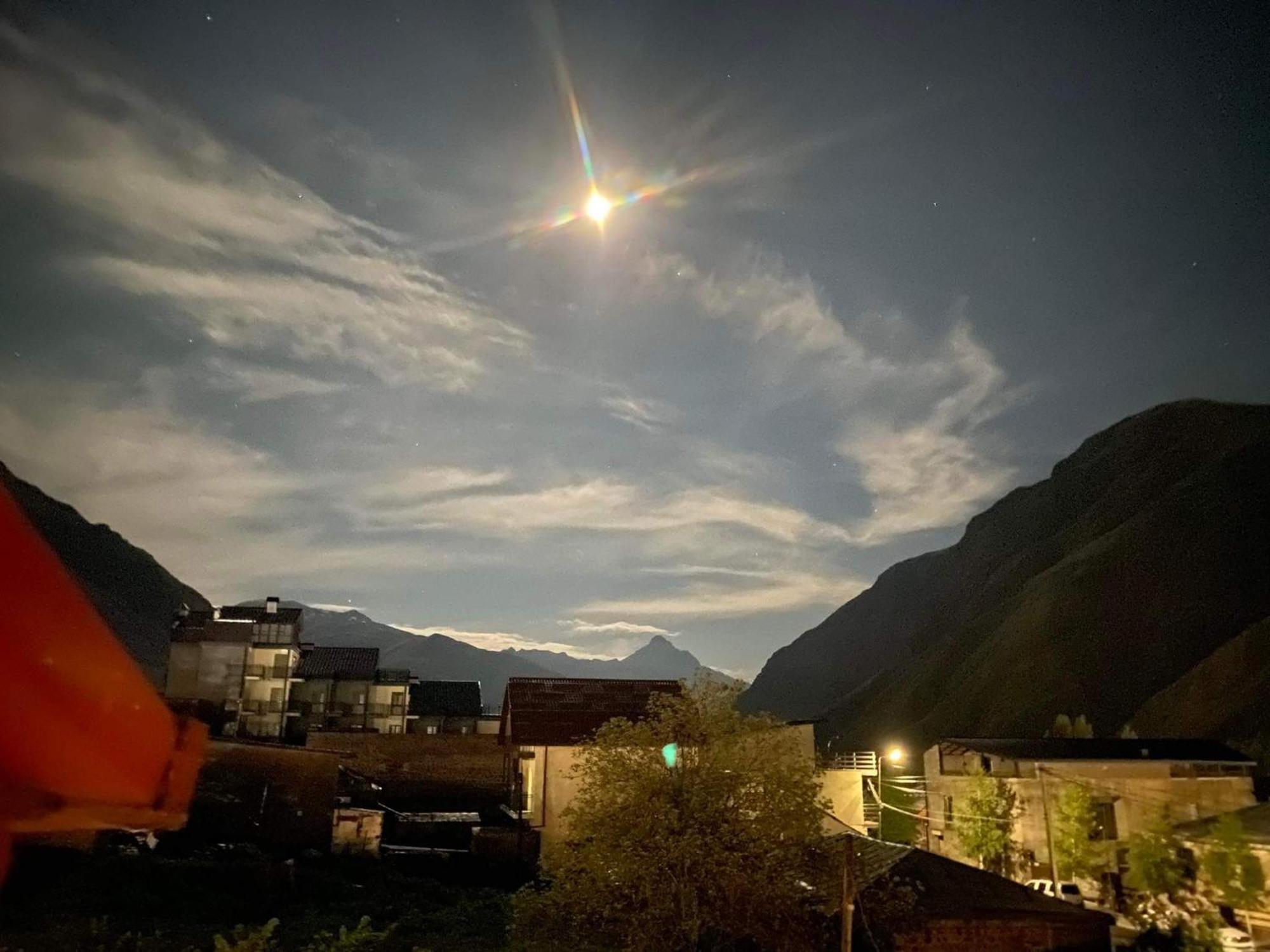 Four Season In Kazbegi Hotell Rom bilde