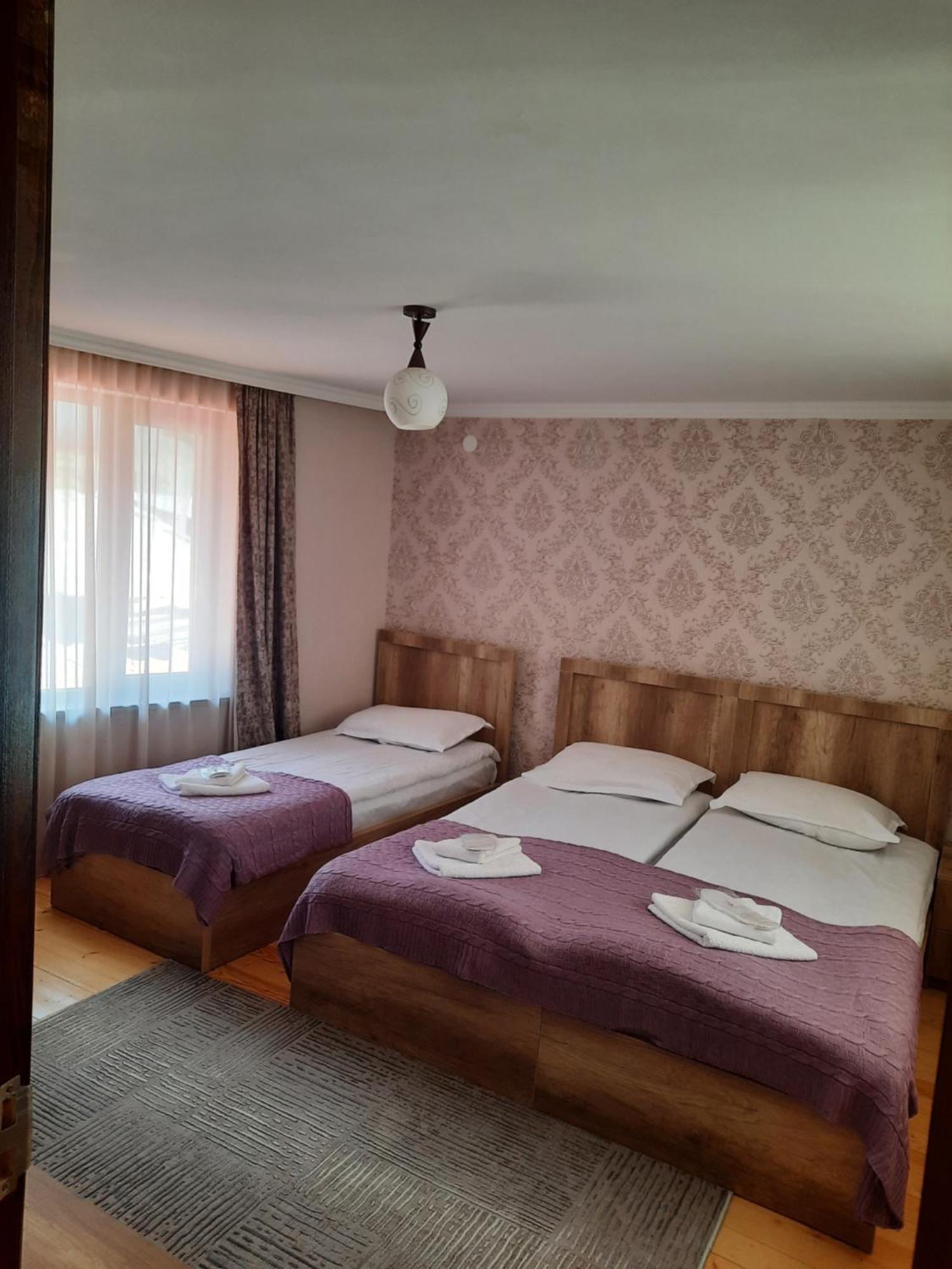 Four Season In Kazbegi Hotell Rom bilde