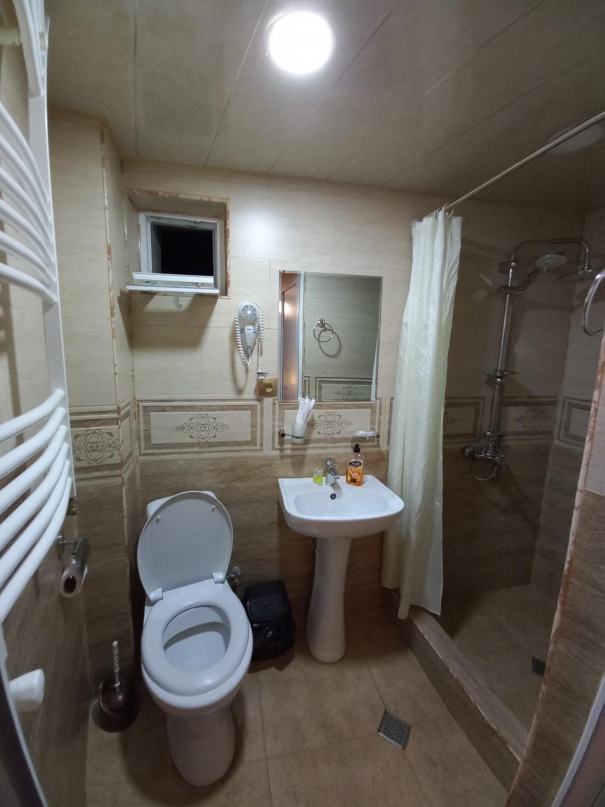 Four Season In Kazbegi Hotell Rom bilde