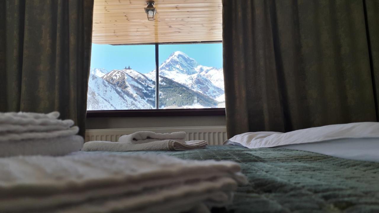 Four Season In Kazbegi Hotell Eksteriør bilde
