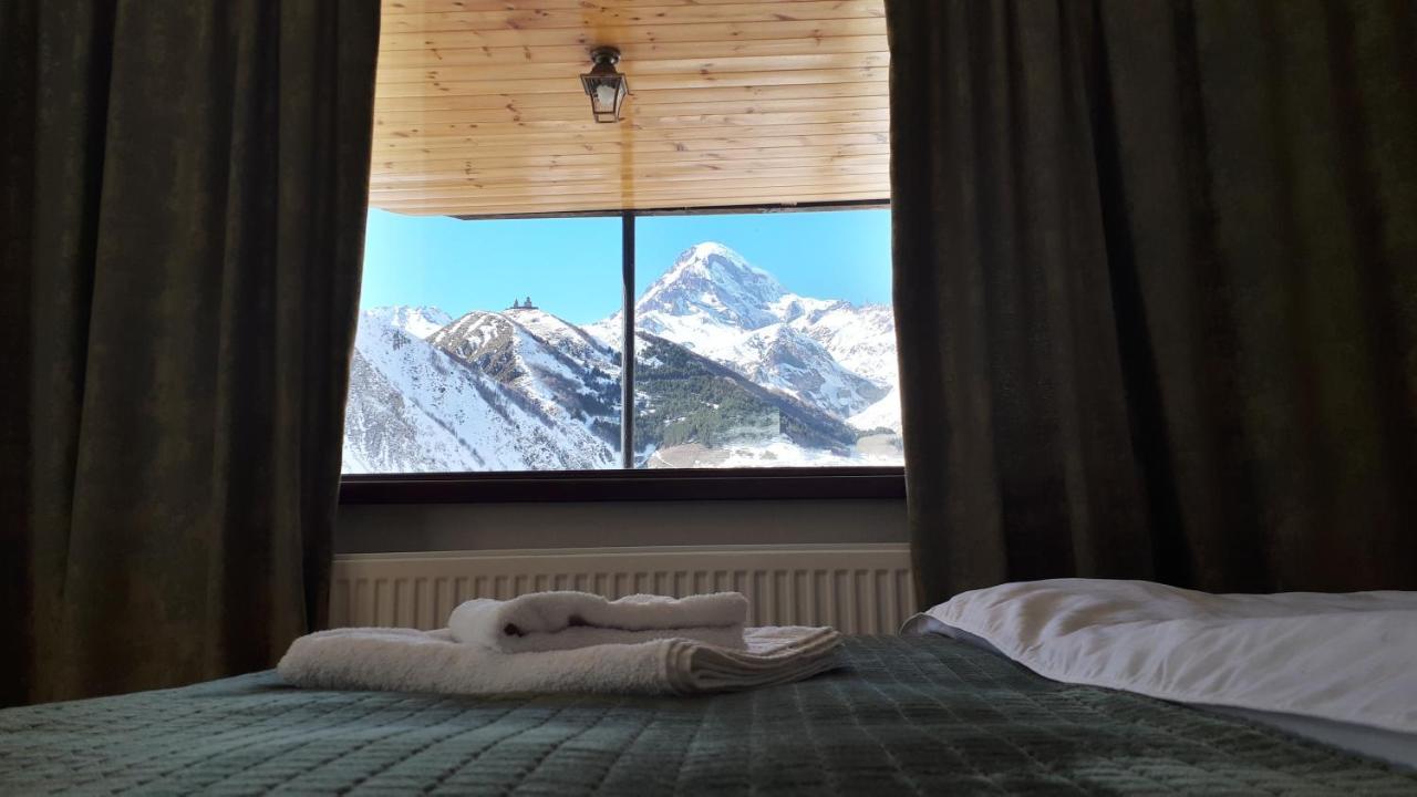Four Season In Kazbegi Hotell Eksteriør bilde