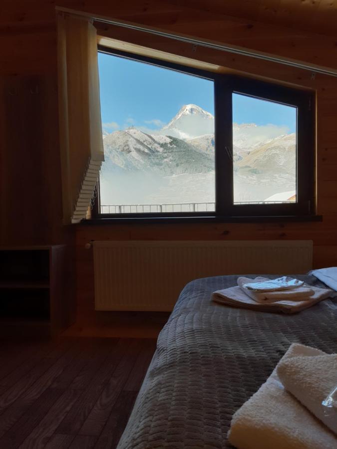 Four Season In Kazbegi Hotell Eksteriør bilde